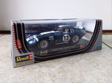 Revell : Shelby Cobra Daytona Coupe : #13 Daytona '65 : Diecast Model 1: 32 Scale