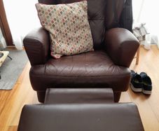 Brown Leather Recliner Armchair FREE