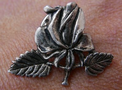 Vintage Rose Pin Badge Silver color MASJ '97