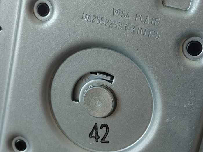 Ultragear Vesa Plate Monitor Stand