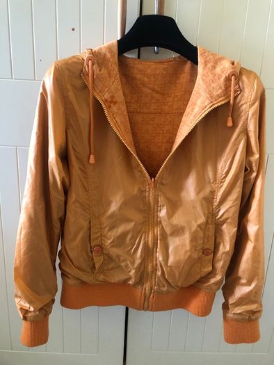 Light womens jacket size M