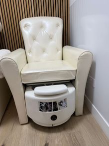 Pedicure Chairs