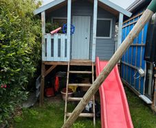 Kids tree house