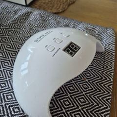 Gel nail lamp