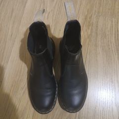 Doctor Martin Boots