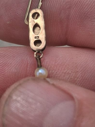 9k Gold Freshwater Graduating Pearl Necklace