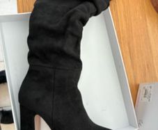 Una Healy boots