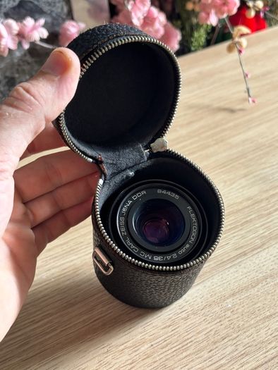 Carl Zeiss Jena Flektogon auto 2.4/35 MC DDR Early Version M42 Vintage Wide Angle Lens