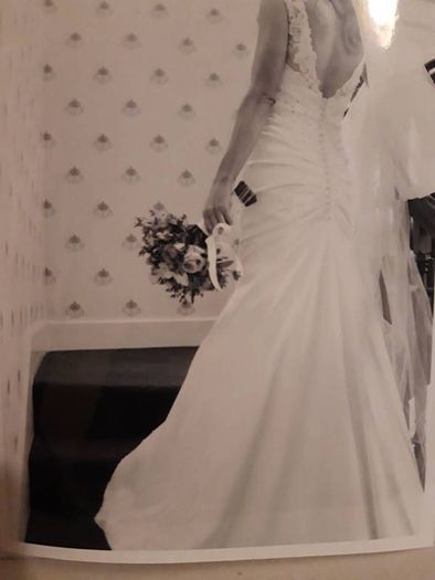 Edel Tuite Wedding dress