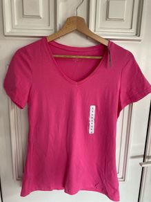 ladies fitted pink tshirt