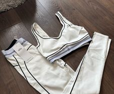 Alo Yoga Set