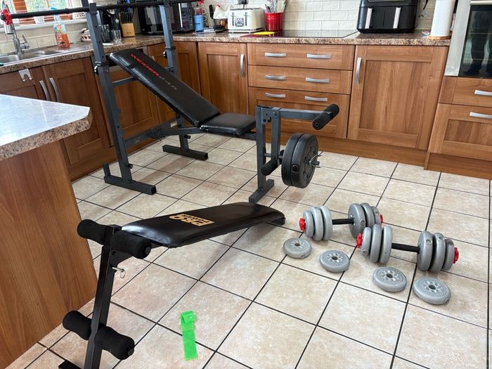 Weight Bench With Leg Developer Attachment, Ab Bench, Barbell, Dumbbell, 50kg Weights.