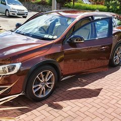 Volvo V60 Cross Country AWD