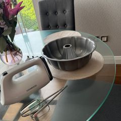 Kenwood hand mixer and cake pan