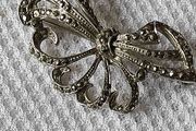 brooch