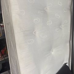 Double mattress free