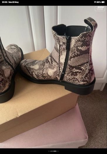 ankle boots  size 39 snake skin effect ankle boot