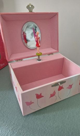 jewellery box