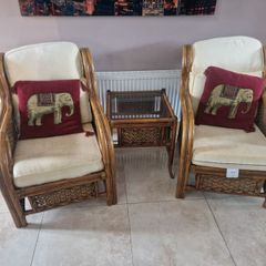 sun room conersavtory two piece set with table