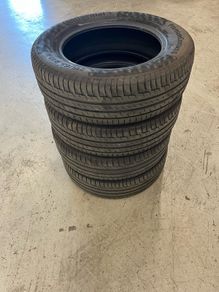 215/65/17 Continental
