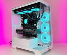 GamingPC | Rtx 5070 / Ryzen 7 9800x3d / 32gb Ddr5 / 1tb Nvme Ssd / 36 Month Warranty
