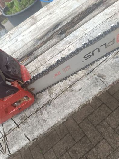 chainsaw