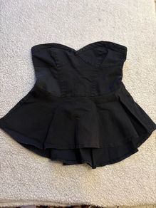 Strapless top
