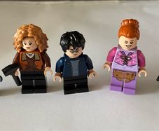 Lego 76388 Harry Potter Hogsmeade Village Visit Minifigures