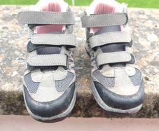 Girls hiking boots