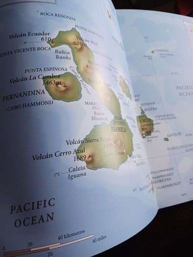 GALAPAGOS / B B C/ Natural History /1st edition, / 2006