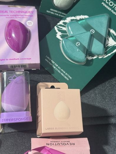 Different brand brand new makeup sponges