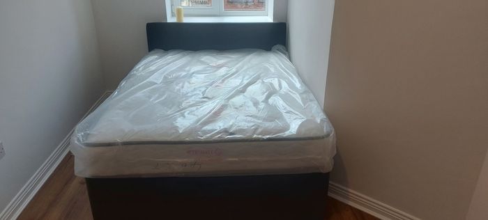 Classic Touch - Double Divan Bed With Mattress (4ft6)
