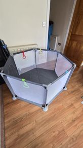 Babylo Hexagonal Playpen