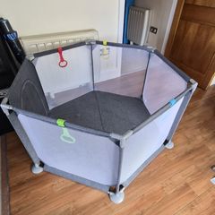 Babylo Hexagonal Playpen