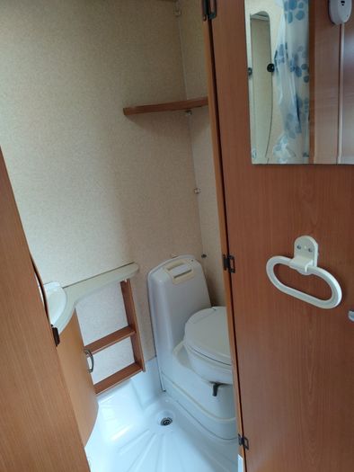 Bailey Ranger 550/6 - 6 berth caravan