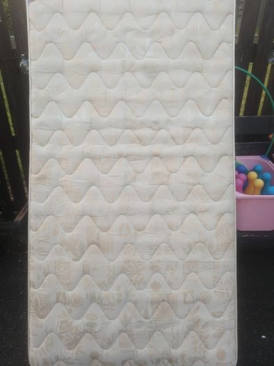 single bed mattress