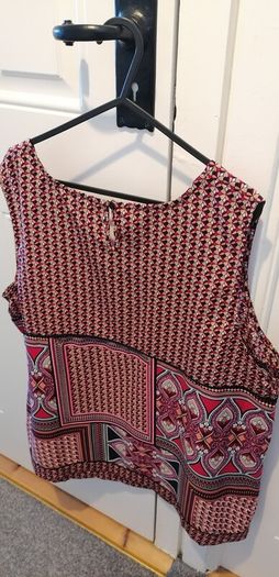 Top size 18