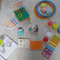 Lovevery The Researcher Playkit