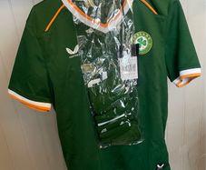 Castore Republic of Ireland 2026 jersey kit 6-7y