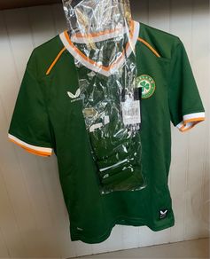 Castore Republic of Ireland 2026 jersey kit 6-7y
