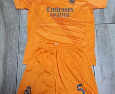 Bellingham Football Kit
