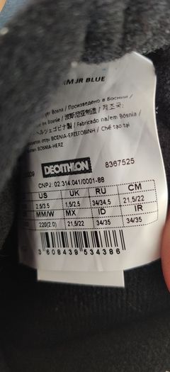 Quechua Kids' Warm Waterproof Snow Hiking Boots Size 34/35 (Model SH100) from Decathlon.