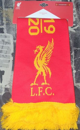 Liverpool scarf