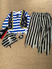 Pirate Costume Halloween Age 4-7 yrs
