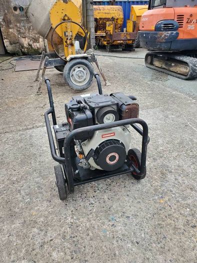Yanmar generator