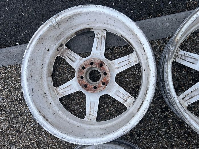 4 stud alloys