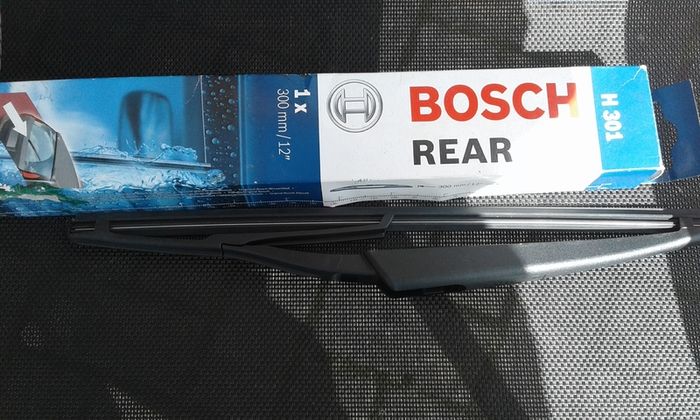 Bosch H301 rear wiper blade 300mm or 12 inch