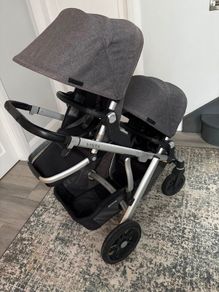 Uppa Baby Vista 2 travel system and accessories