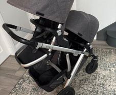 Uppa Baby Vista 2 travel system and accessories
