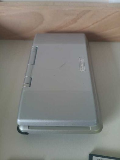 Nintendo DS Original + Games Bundle